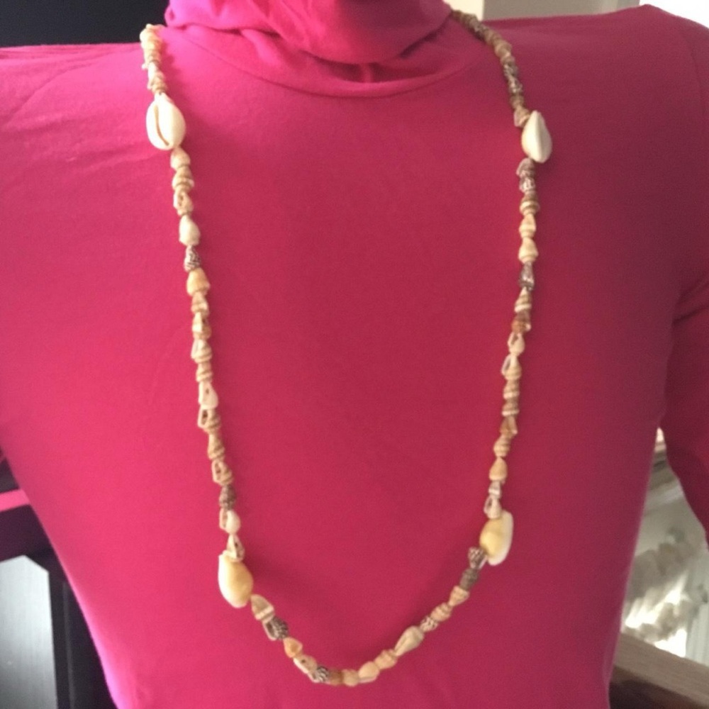 Shell Necklace with Natural Tones
